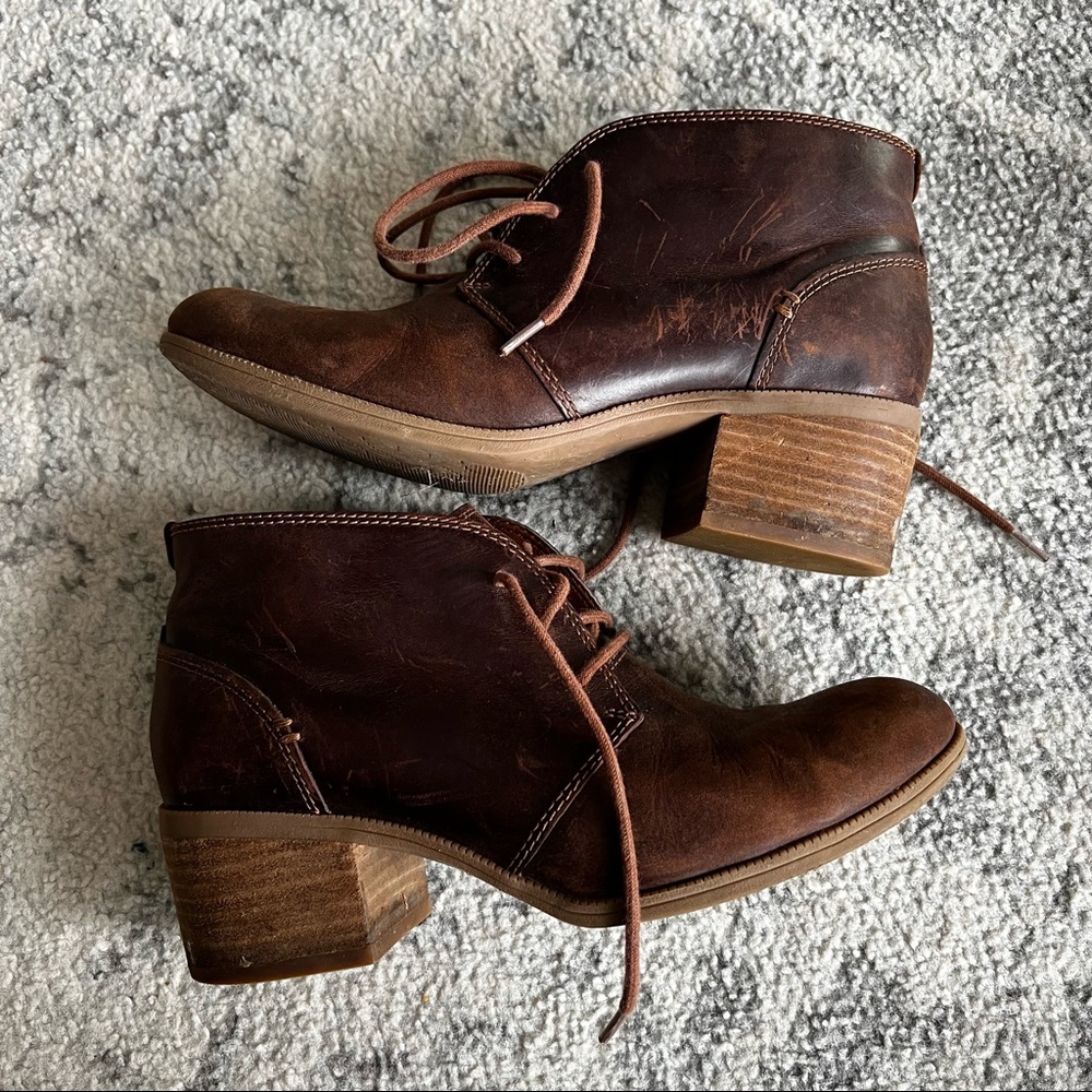 Clarks chunky heel booties